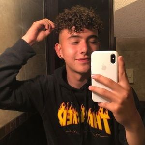 Meet your Posher, David